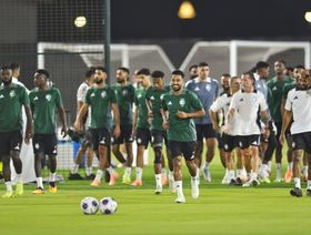 المنتخب السعودي يختتم تحضيراته لموقعة العراق في أجواء حماسية