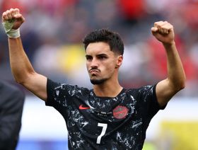 أوستاكيو.. من اللعب صيفاً فقط وضياع حلم مزاملة رونالدو إلى "بطل كندا الجديد"