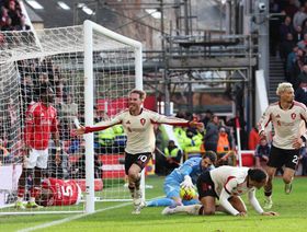 شاهد.. ماك أليستر لا يُلدغ مرتين وينقذ ليفربول بملعب نوتنغهام في 90+7