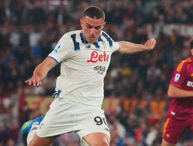 شاهد.. أتالانتا يعرقل روما ويخدم مصلحة يوفنتوس بالدوري الإيطالي