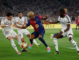 أنطونيو روديغر يعتذر لحكم مباراة ريال مدريد وبرشلونة