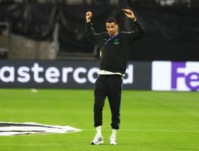 محمد صلاح احتياطياً.. وهوغو إيكيتيكي يقود ليفربول أمام فريقه السابق