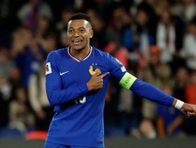 أوليفييه جيرو: مبابي قادر على تسجيل 100 هدف مع منتخب فرنسا