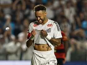 نيمار لجماهير سانتوس: سأفعل المستحيل للمشاركة في آخر مباراتين