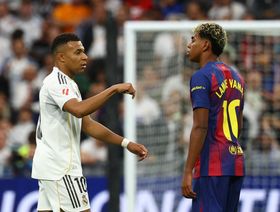 يامال وديمبيلي ومبابي يتصدرون ترشيحات جوائز غلوب سوكر 2025