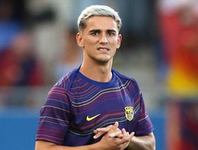 غافي يبدأ مرحلة "لمس الكرة" وفليك يرفض المجازفة