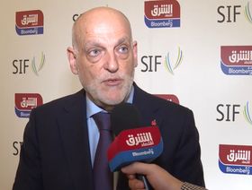 تيباس يحذر برشلونة من ضم نيكو ويليامز ويطالب بمعاقبة ريال مدريد