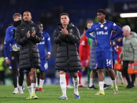 إنزو فرنانديز يلمّح لرحيله عن تشيلسي بعد هزيمته المذلة أمام باريس سان جيرمان