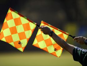فيفا يعتمد تقنية جديدة لتسريع رفع راية التسلل في كأس العالم