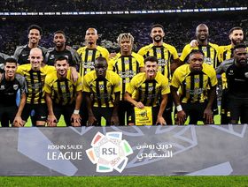 الاتحاد يهزم ضمك بهدف بيرغوين في احتفالية صاخبة بلقب الدوري