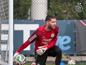 لوكا زيدان حارس الجزائر  يخضع لجراحة ناجحة في الفك