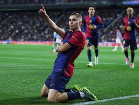 برشلونة يفتح المزاد على فيرمين لوبيز بعد انضمام نيوكاسل وتوتنهام