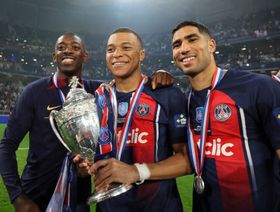 مبابي "خارج" سباق الكرة الذهبية.. ولا يختار بين حكيمي وديمبيلي