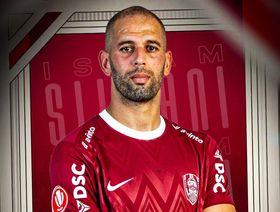 المهاجم الجزائري إسلام سليماني يُنهي رحلته في رومانيا