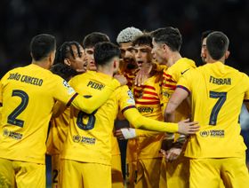 الإنذارات تهدد لاعبي برشلونة بحال التأهل لنصف نهائي الأبطال