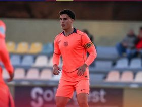 هانزي فليك يضم قائد برشلونة الرديف إلى صفوف الفريق الأول