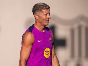 ليفاندوفسكي لا يغلق الباب أمام العرض السعودي الضخم