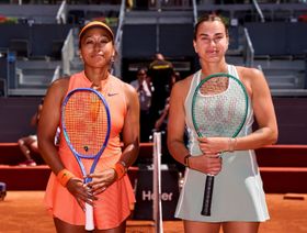 سابالينكا تنتفض على أوساكا لتبلغ ربع النهائي في مدريد للتنس