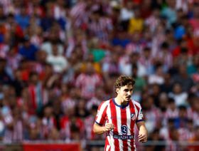 خوليان ألفاريز يعود لأتلتيكو مدريد ويتدرب منفرداً