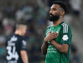 الأهلي يقسو على الخلود ويشعل الصراع على البقاء في دوري روشن