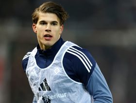 مدافع توتنهام المعار لهامبورغ يجذب اهتمام بايرن ميونيخ