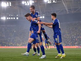 ثلاثية غيوكيريس تقود السويد لنهائي الملحق وكوسوفو تصعق سلوفاكيا