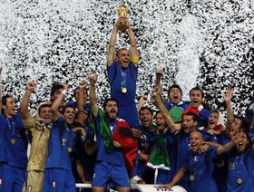 كانافارو يحذر إيطاليا من المخاطرة بالتخلي عن ثقافتها الكروية