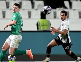 الشباب يكتفي بتعادل مخيب مع النجمة المتعثر في الدوري السعودي