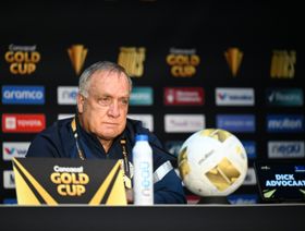 عودة الهولندي أدفوكات لقيادة منتخب كوراساو قبل كأس العالم