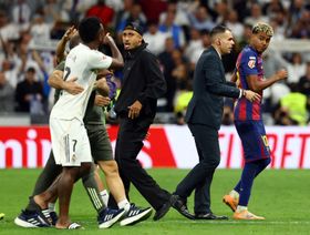 فوضى الكلاسيكو ودرس ريال مدريد ليامال حديث صحف العالم