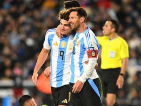 ميسي يتصدر قائمة الأرجنتين وماستانتونو يبحث عن أول مساهمة