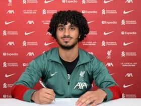 في غياب صلاح.. لاعب مصري جديد يظهر بتدريبات ليفربول
