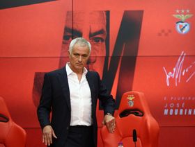 رسمياً.. جوزيه مورينيو مدرباً جديداً لبنفيكا البرتغالي