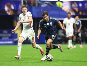 أتلتيكو مدريد يحطّم رقم يوفنتوس التاريخي بعشرة لاعبين في نهائي كأس العالم