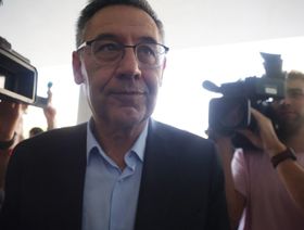 بارتوميو يشعل قضية نيغريرا من جديد: ريال مدريد يفعل الشيء نفسه