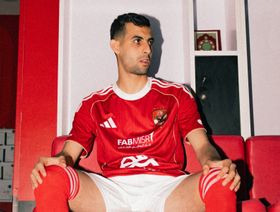 الأهلي المصري يضمّ الظهير المغربي يوسف بلعمري من الرجاء