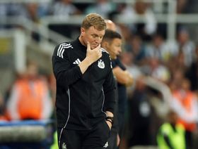 هاو يعترف: نيوكاسل يعاني بعد رحيل إيزاك