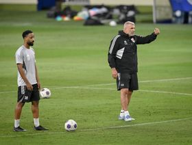 موعد مباراة الإمارات والعراق في ذهاب الملحق الآسيوي المؤهل لكأس العالم