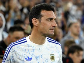 فوز الجزائر على غواتيمالا بسباعية يثير قلق مدرب الأرجنتين