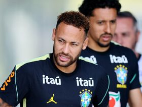 هل يكون نيمار المهاجم الوهمي الجديد للبرازيل في كأس العالم؟