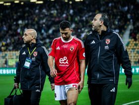 الأهلي يضحي بصاحب هدف مصر في نيوزيلندا لـ"تخفيض الرواتب"