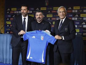 غاتوزو يطالب لاعبي إيطاليا بـ"الالتزام" وجعل المنتخب "أسرة"