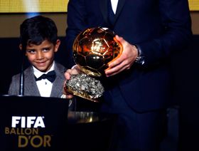 استدعاء كريستيانو جونيور لمنتخب البرتغال.. وتعليق عاطفي من والدة رونالدو