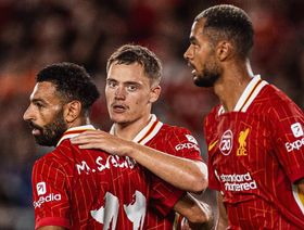 ليفربول يستعيد توازنه بهزيمة يوكوهاما مارينوس الياباني