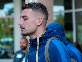 مدرب صربيا يُبرر غياب سافيتش ويشعر بالقلق بسبب ميتروفيتش