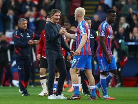 مدرب بالاس قاهر ليفربول: الانتصارات رائعة لكن الأجمل أن تكون على البطل