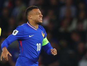 كيليان مبابي يعود إلى ريال مدريد نتيجة "التهاب في كاحله الأيمن"