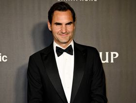 فيدرر أسطورة التنس ينضم لرونالدو في نادي مليارديرات الرياضة