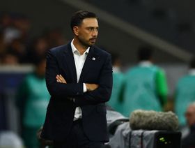 دافيدي أنشيلوتي: عانيت أمام برشلونة وأرى نفسي أحياناً في جوزيه مورينيو