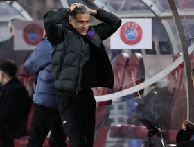 إنريكي: تمنيت العودة لزوجتي وأبنائي بعد هدفي موناكو